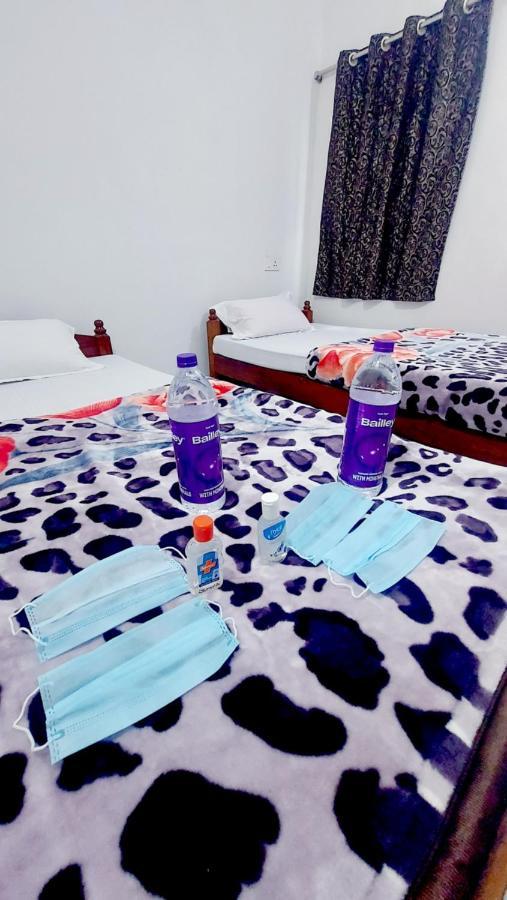 Nilam Guest House Bodh Gaya Exterior photo